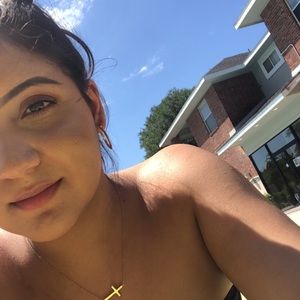 Meet your Posher, Kari